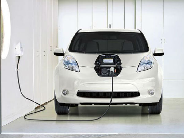 ఐదేళ్లలో 15 శాతం కార్ల విక్రయం ..?