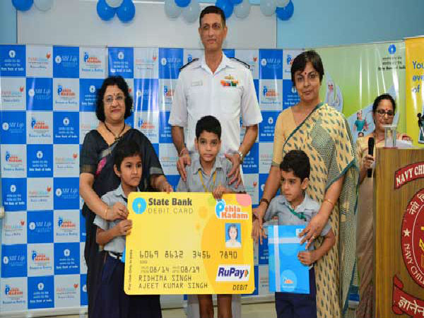 మైనర్లకు: మైనర్లకు: