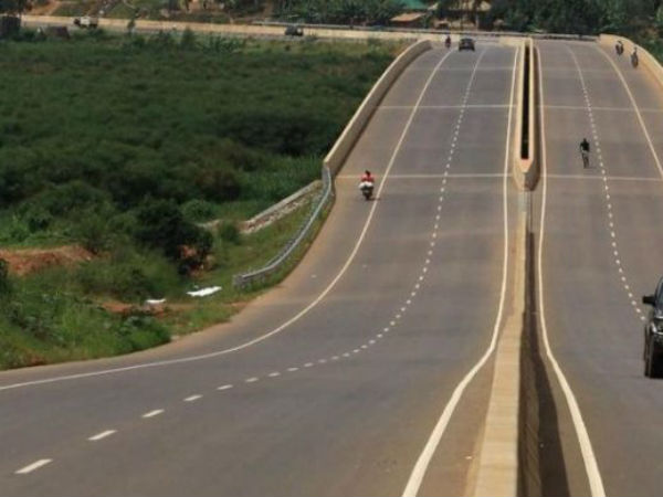 ఢిల్లి -ఆగ్రా రోడ్డు అమ్మివేయనున్న రిలయన్స్ ఇన్ ఫ్రా