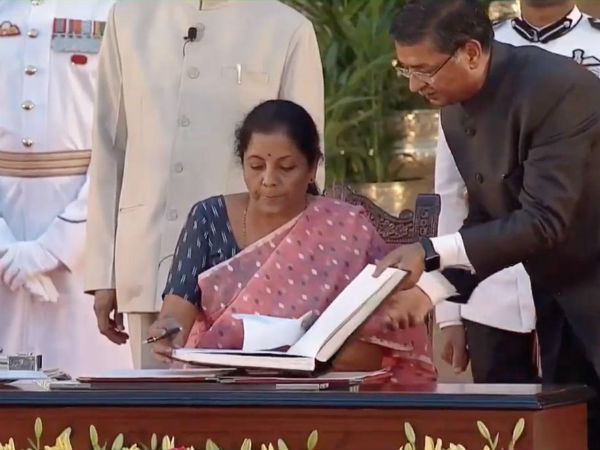 ఎవరీ నిర్మలా సీతారామన్?