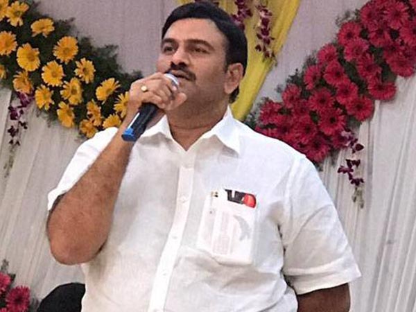అప్పుల్లోను ఏపీ ఎంపీలు ఇలా...