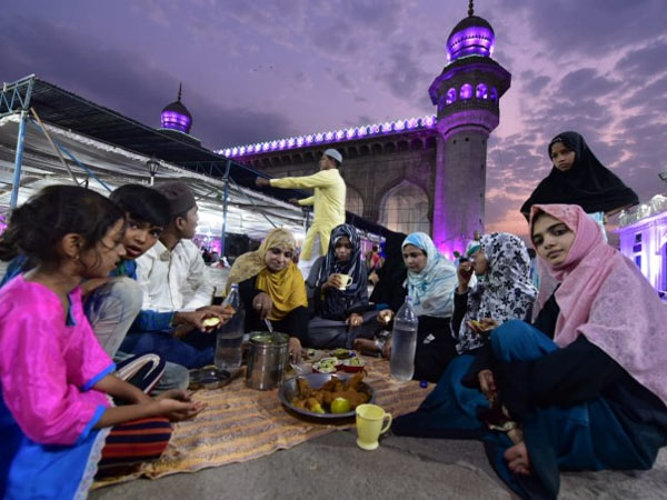 కుటుంబ విబేధాలు