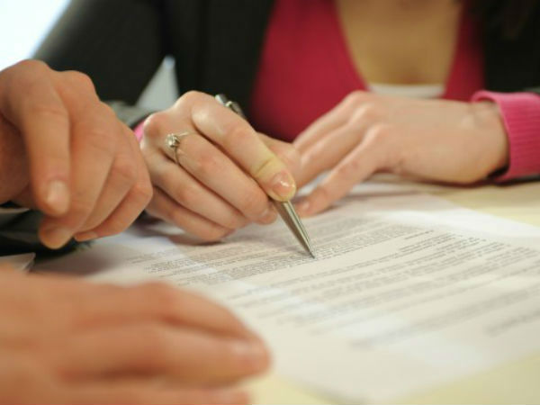 బ్యాంకుల ఆందోళన.. అయినా ఉద్యోగుల వైపే మొగ్గు