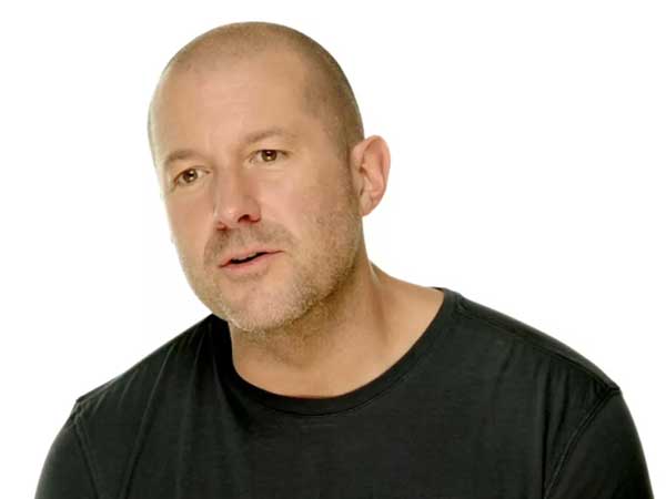 యాపిల్‌తో కలిసి ప్రాజెక్టులు