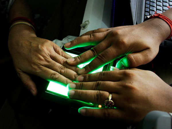 అపరాధ రుసుము (డిఫాల్ట్ ఛార్జీలు)