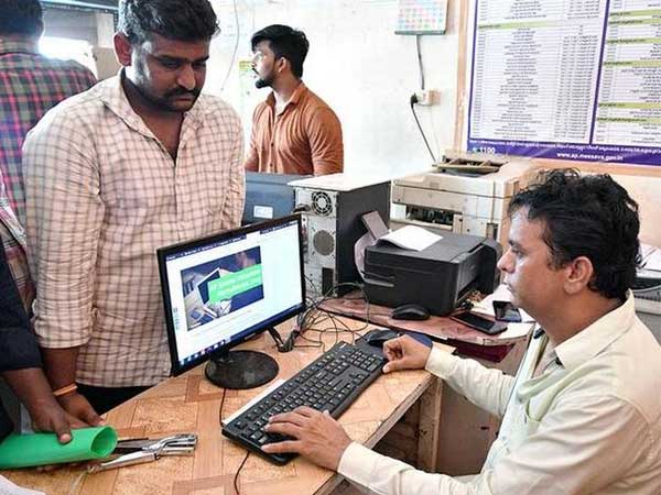 80 శాతం ఉద్యోగాలు స్థానికులకు.. స్థానికత గుర్తింపు ఇలా...