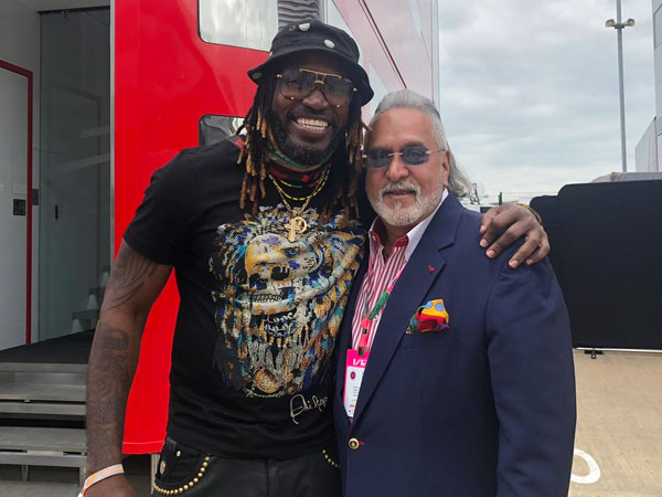 నన్ను ఎవరైతే చోర్ అంటున్నారో...