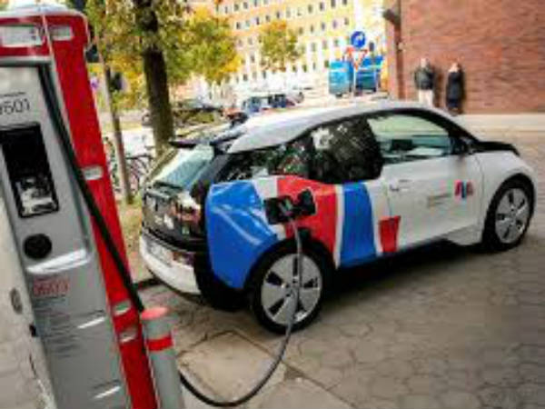 ధర 35,000 డాలర్లు...