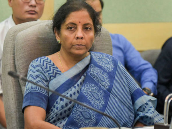 ప్రయాణీకుల సేవలకు రూ.3422 కోట్లు