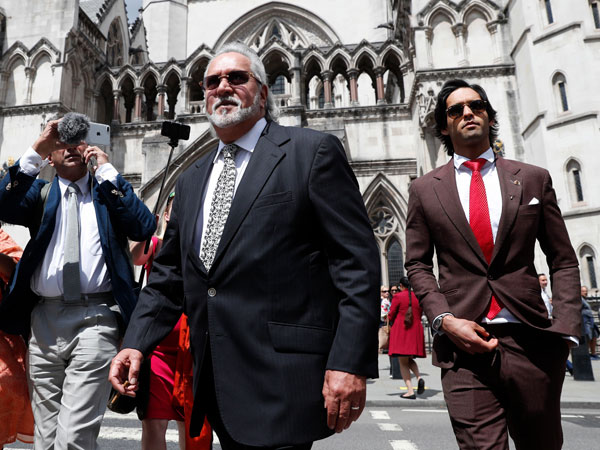 మాల్యా విలాస వస్తువులు.. కానీ నో డాక్యుమెంట్స్...