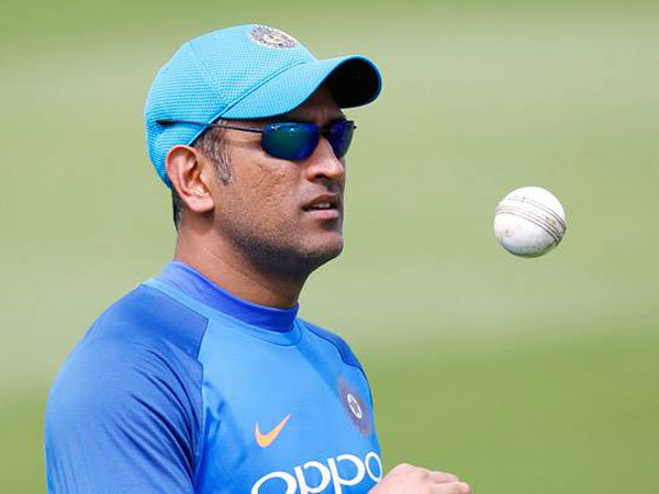 అమెరికాలో లాంచ్