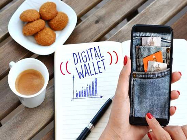 నోట్ల రద్దు తర్వాత నగదు చలామణి తగ్గినా..