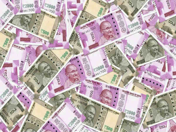 నగదు కొరతతో ఇబ్బంది