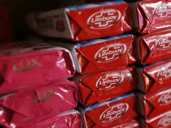 మందగమనం దెబ్బ 