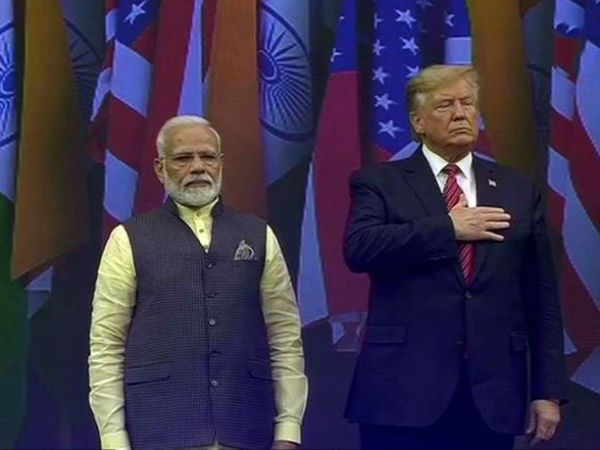 మోడీకి ఆదరణ చూసి అవాక్కైన ట్రంప్...