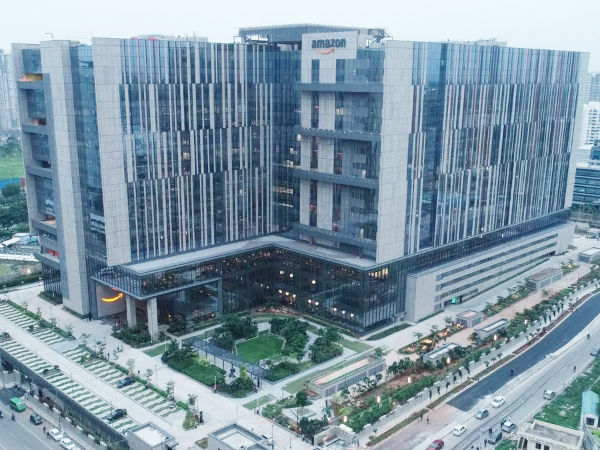 రియాల్టర్లకు స్థలం