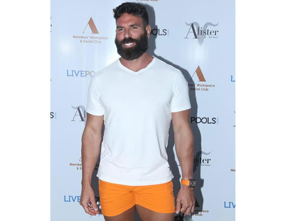 ఖరీదైన వాచీ.. పరిమిత ఉత్పత్తి