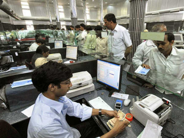 సొమ్మొకరిది.. సోకొకరిది...