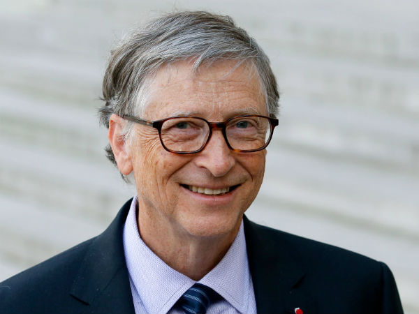 నంబర్ వన్ స్థానాన్ని కోల్పోయి...