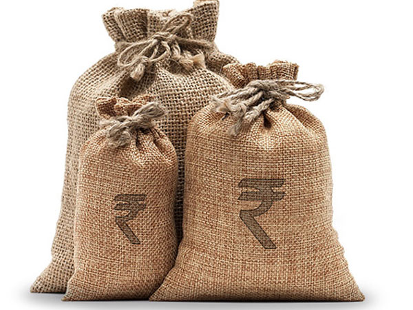 వేర్వేరు శాఖల్లో డిపాజిట్లు ఉంటే...