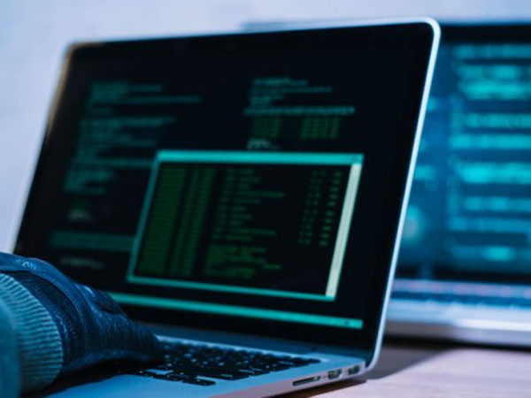 తప్పిదాన్ని కప్పిపుచ్చేందుకు ఏం చేశారంటే...