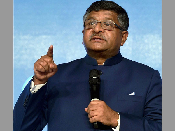 రూ.120 కోట్లు వసూలు.. మాంద్యం ఎక్కడ?