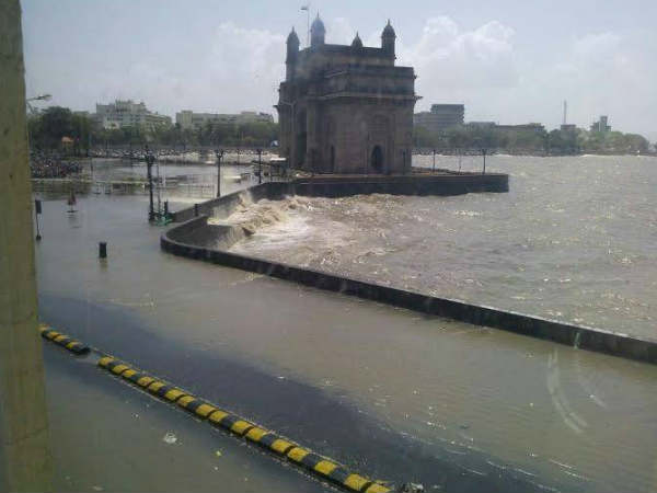 ముంబై నుంచి 11 మంది..