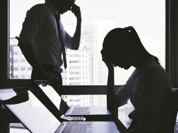 రెండేళ్లలో 5 లక్షల ఉద్యోగాలు మటాష్!?