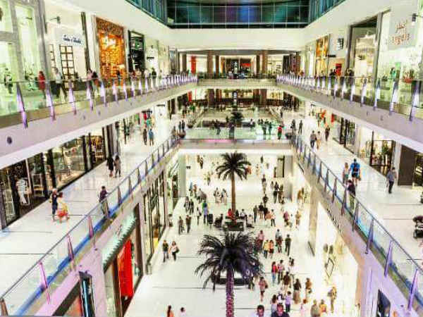 ఫోర్త్ డే ‘షాపింగ్'...