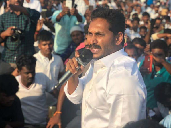 వారందరికీ కార్డులు..