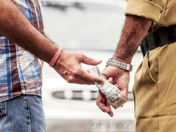 ఎక్కువ లంచాలు వీరికే...