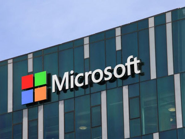 మైక్రోసాఫ్ట్, అమెజాన్...