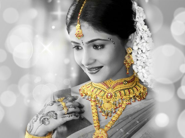 అసలెంత బంగారం ఉంటే సేఫ్? అసలెంత బంగారం ఉంటే సేఫ్?