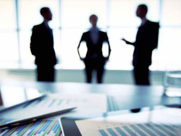 ఎందుకలా... ఎందుకలా...