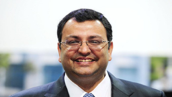 మిస్త్రీకి నోటీసులు