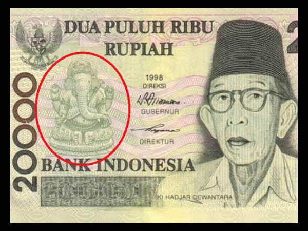 లక్ష్మీదేవి చిత్రం ఉంటే బాగు...