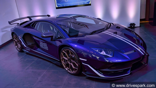 మరో ఖరీదైన కారును తొలుత కొనుగోలు చేసిన బెంగళూరువాసి