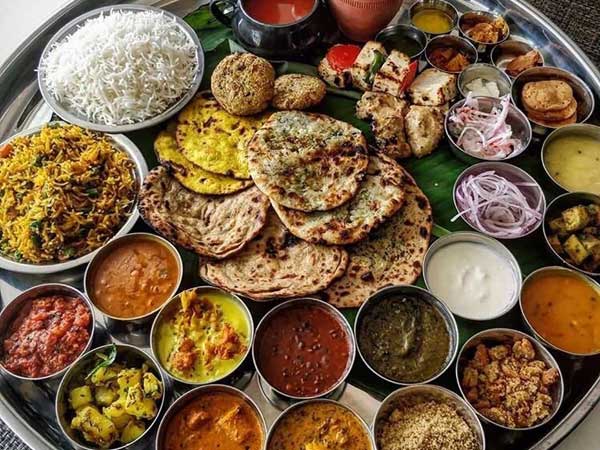 ఏం వడ్డిస్తారంటే