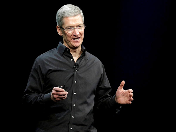 ఇందుకే టిమ్ కుక్ ఆదాయం తగ్గింది