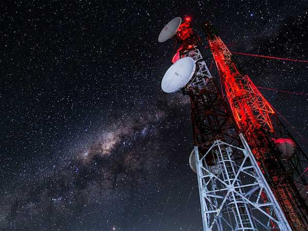 నష్టపోయిన షేర్లు