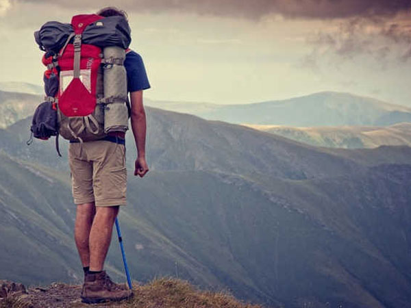 పర్యాటకుల సంఖ్య తగ్గింది