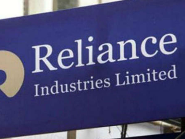 రూ.1.11 లక్షలు కోల్పోయిన ముఖేష్