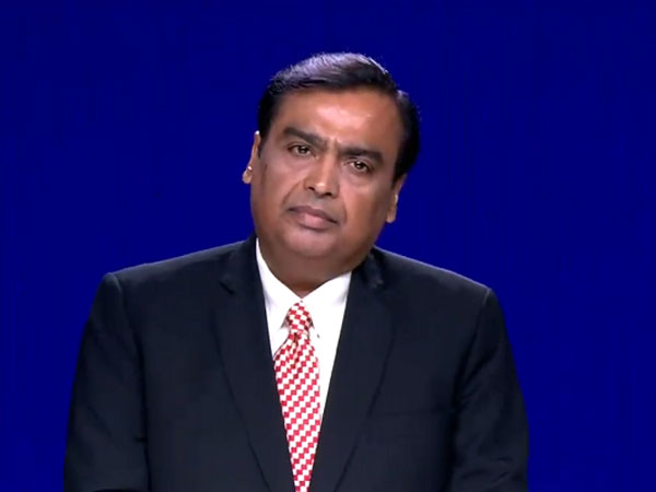 రిలయన్స్ మార్కెట్ క్యాప్ రూ.7,29,998.35 కోట్లు