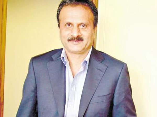 వందల కొద్ది ట్రాన్సాక్షన్స్