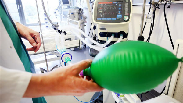 ఒక్కో వెంటిలేటర్ ధర ఎంతో తెలుసా?