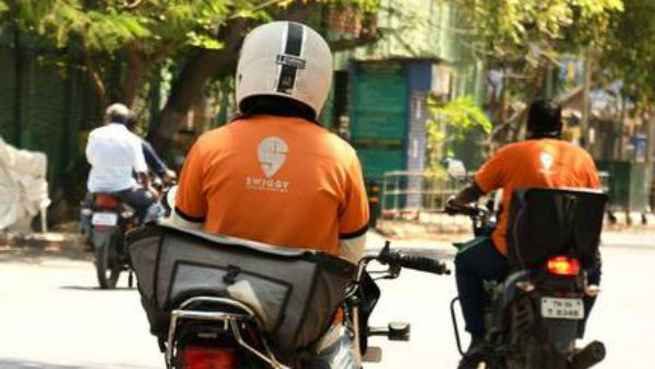 గ్రాసరీ సెక్షన్.. నో కాంటాక్ట్ డెలివరీ