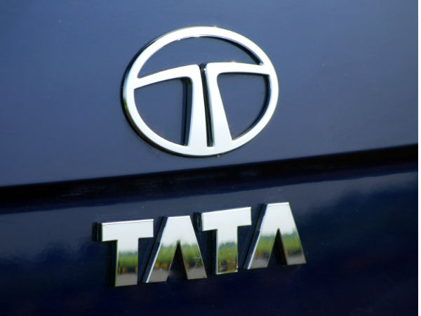 100 మిలియన్ల ఉద్యోగులకు వేతనాలు