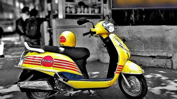 సెల్ఫ్ డ్రైవ్ స్కూటర్లకు డిమాండ్