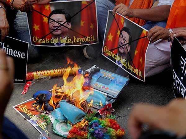 ఆ వస్తువులపై దిగుమతి సుంకం పెంపు