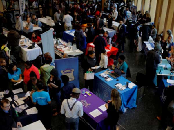 వీరి హయంలో దూసుకెళ్లిన కంపెనీలు